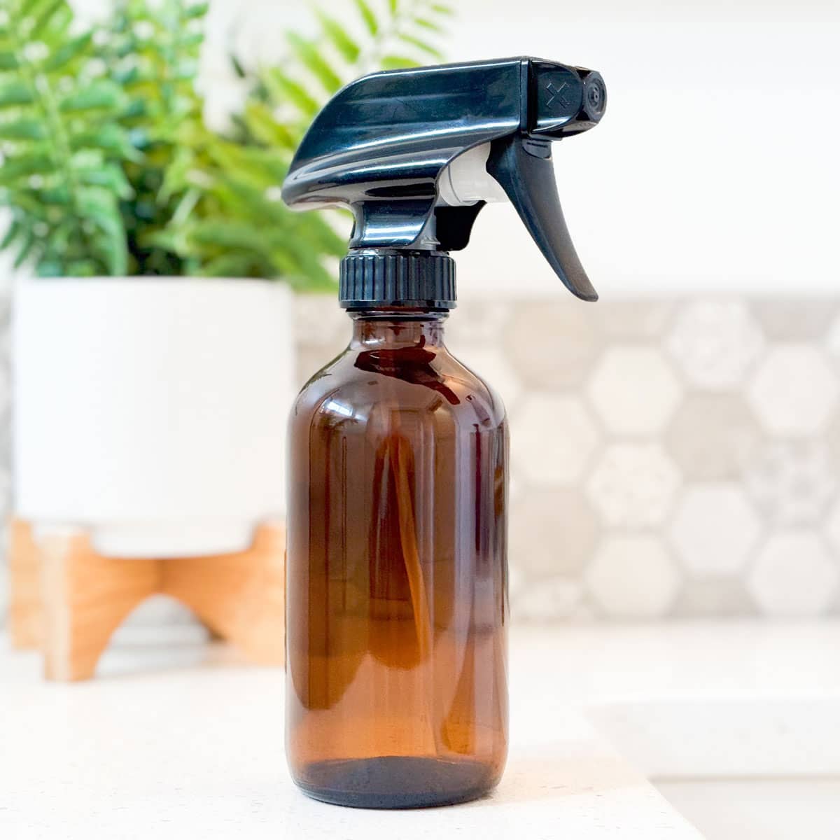 8oz Amber Glass Sprayer Bottle image 0