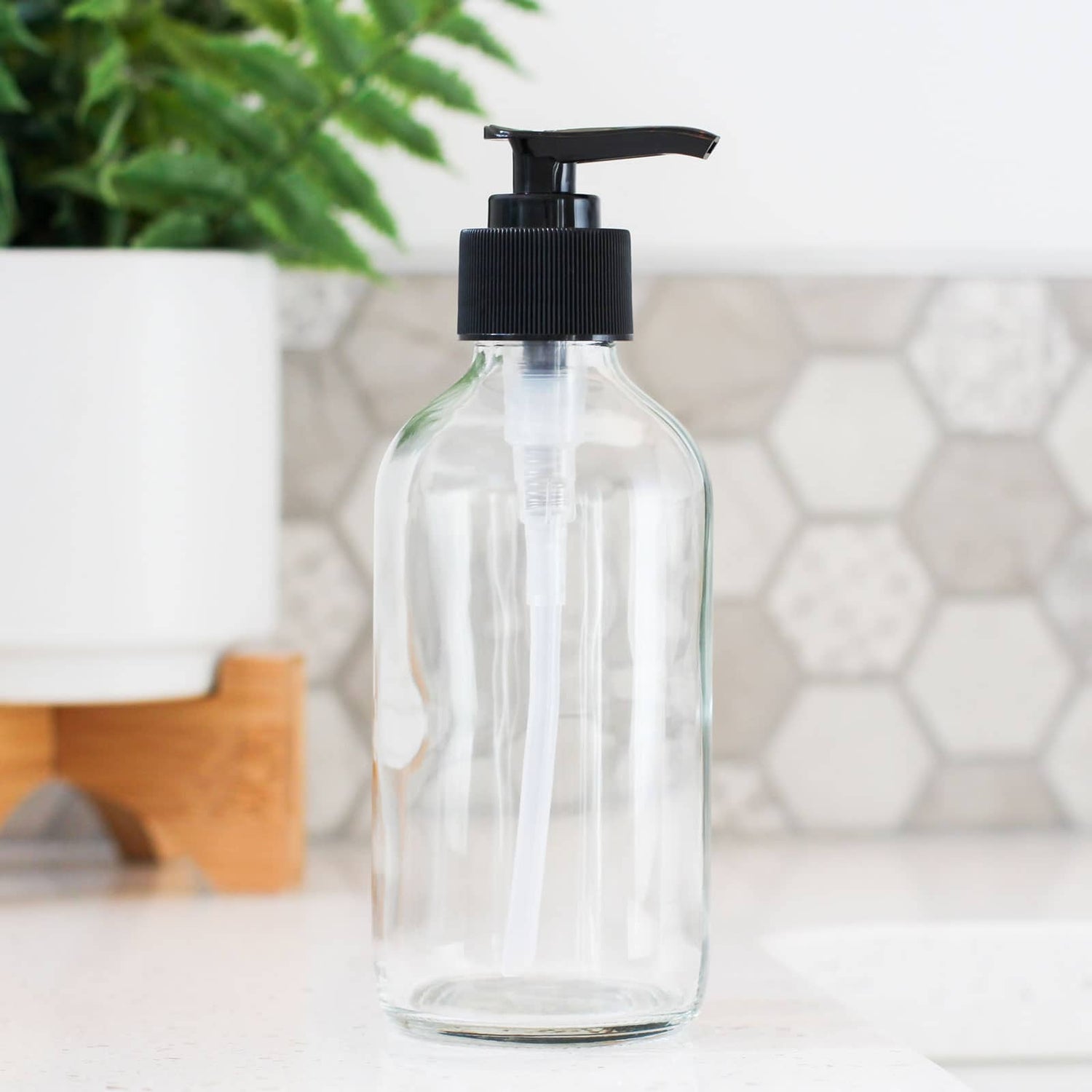 8oz Clear Glass Lotion Bottle image 0