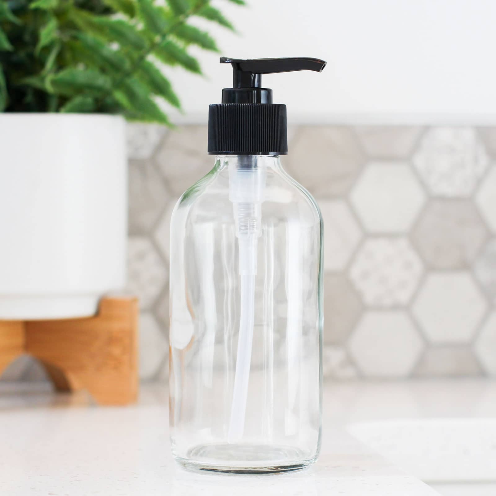 8oz Clear Glass Lotion Bottle image 0
